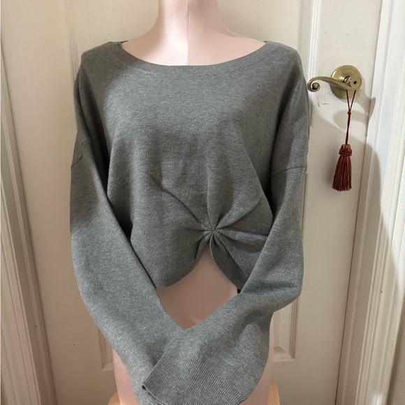 Anthropologie Gray Knotted cropped Sweater - Picture 2 of 8